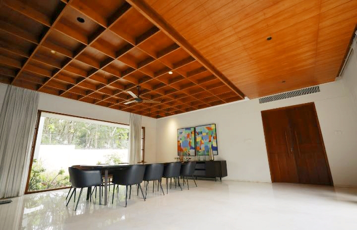 Makeowers architectural wood polishing project in Edavanna